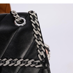 D3_Túi Đeo Vai Nữ Chất liệu Da Cừu Thật, Khoá Thép Titan Đính Đá Không Gỉ, Đi Tiệc Sang Trọng, 3 ngăn KÈM HỘP Bag Nữ Kem