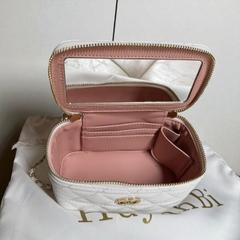 Túi Cốp Đeo Chéo Nữ Da Caviar Khóa Thép Không Hen Gỉ Kích Thước 18cm KÈM HỘP Bag Đeo Vai túi cốp Kem