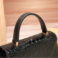 L8_Túi Xách Da Bò Hoạ Tiết Cá Sấu, Kích Thước 25x20x10 Kèm Hộp Bag Nữ Kem