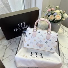 HuynhBi I8 - Túi Xách Nữ Da Bò, Mặt Túi Thêu Hoạ Tiết, Kích Thước 25x17x10 (DxCxR)