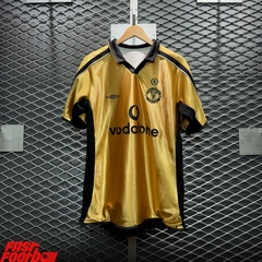 ÁO BÓNG ĐÁ MANCHESTER UNITED 2001/02 SÂN KHÁCH