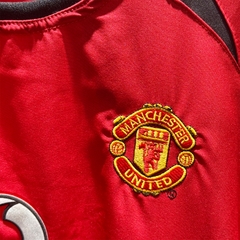 ÁO BÓNG ĐÁ MANCHESTER UNITED 2002/04 SÂN NHÀ (In ấn note vào ghi chú đơn hàng, tên số 70k, patch NHA 50k, patch C1 25k)