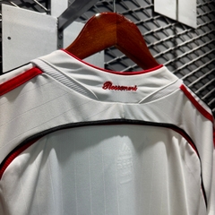 ÁO BÓNG ĐÁ AC MILAN 2006/07 SÂN KHÁCH