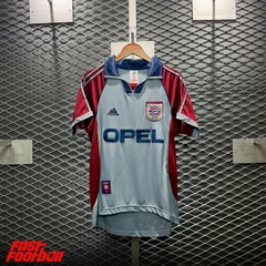 ÁO BÓNG ĐÁ BAYERN MUNICH 1998/99 SÂN KHÁCH THỨ BA