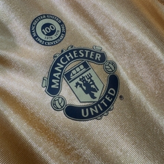 ÁO BÓNG ĐÁ MANCHESTER UNITED 2001/02 SÂN KHÁCH