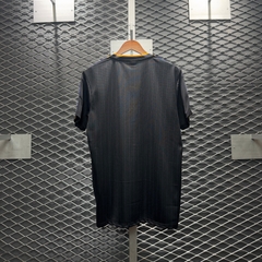 ÁO MANCHESTER UNITED TERRACE ICONS 2025