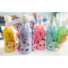 Sữa Tắm Gel Camelia Chăm Sóc Mọi Loại Da 780ml