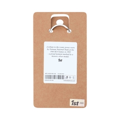 Metal Football Jersey Keychain – Vietnam 1995 Jersey