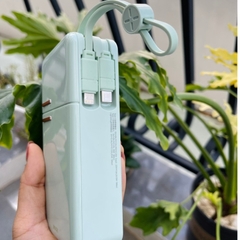 Pin sạc dự phòng Y18 Rockspace sạc nhanh 20000mAh tích hợp cáp sạc lightning bảo hành 12 tháng