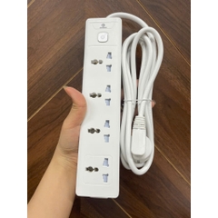 Ổ cắm điện kéo dài chữ nhật Manigo UNS 1K4 4 ổ cắm độ dài dây cắm 2,5 mét Bảo hành 18 tháng