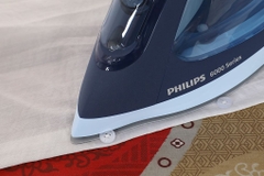 Bàn ủi hơi nước Philips DST6120/20 2600W
