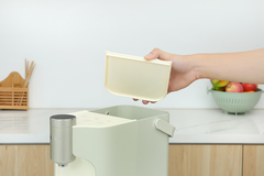 Bình thủy điện lọc nước Bear BWP-T402301G 4 lít