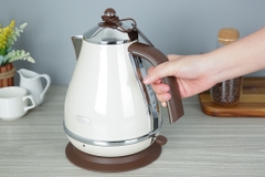 Bình đun siêu tốc Delonghi 1.7 lít KBOV2001.BG