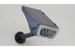 Đèn năng lượng mặt trời đa năng Modi MD-SSL-02 WW