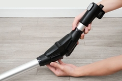 Máy hút bụi không dây Bosch BCS712XXL