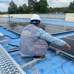 Combo Điện Mặt Trời Doanh Nghiệp 30KW (Tiết Kiệm 15 - 20 Triệu Tiền Điện)