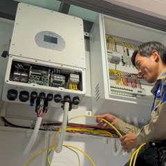 Inverter Hòa Lưới DEYE 6kW 1 Pha, 2 MPPT (Bao Gồm Wifi + CT)