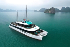 HALONG CATAMARAN PREMIUM DAY CRUISE 5STAR- 할롱 카타마란 프리미엄 – 란하베이를 품은 럭셔리 카타마란 크루즈