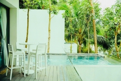 H0.8– 플라밍고 프라이빗 풀빌라 (5베드룸, 넓은 정원 포함)