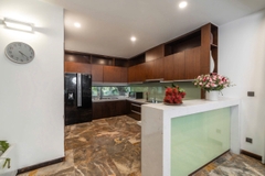 H0.8– 플라밍고 프라이빗 풀빌라 (5베드룸, 넓은 정원 포함)