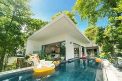 H0.8– 플라밍고 프라이빗 풀빌라 (5베드룸, 넓은 정원 포함)