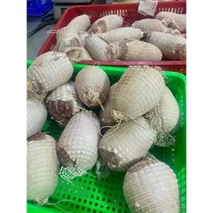 Bắp giò heo rút xương bó chỉ 1kg