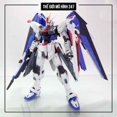 Mô hình MG Master Grade Freedom 2.0 - Kèm đế + Decal nước