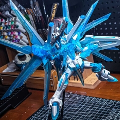 Mô Hình Ice Blue Rising Freedom Limited (Tặng kèm Runner Clear + decal)