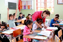 TRƯỜNG HỌC Ở BIÊN CƯƠNG – GIỮ NƯỚC TỪ NHỮNG NGÔI TRƯỜNG MANG HỒN DÂN TỘC   