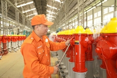 Trụ cứu hỏa 3 cửa BQP83