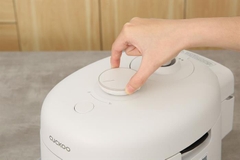 Nồi cơm điện tử áp suất Cuckoo 0.54 lít CRP-T0310FGW