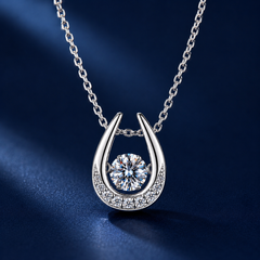 Dây chuyền bạc 925 đính moissanite dáng móng ngựa | Hải Hà Jewelry