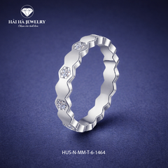 Nhẫn viền lục giác cách nhịp – Vững vàng trong sự khác biệt | Hải Hà Jewelry