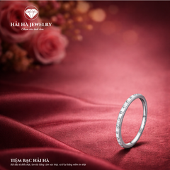 Nhẫn moissanite rải điểm – Ánh sáng lặng lẽ bên trong | Hải Hà Jewelry
