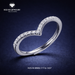 Nhẫn đính đá cong nhẹ – Dòng chảy cảm xúc tinh tế | Hải Hà Jewelry