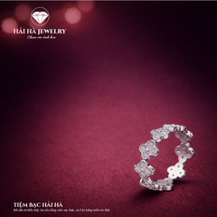 Nhẫn moissanite viền đính đều – Ánh sáng ở lại theo năm tháng | Hải Hà Jewelry