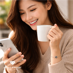 Vòng tay cỏ bốn lá tinh giản – Bình yên từ những điều nhỏ bé | Hải Hà Jewelry