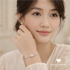 Vòng tay hoa hồng & cánh bướm – Dịu dàng ở lại cùng thời gian | Hải Hà Jewelry