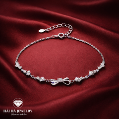 Vòng tay bạc nơ tinh tế – Dịu dàng trong từng điều được giữ gìn | Hải Hà Jewelry