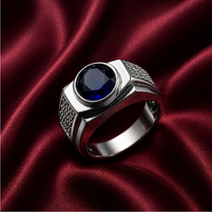 Nhẫn bạc nam đá blue sapphire – chiều sâu của niềm tin | Hải Hà Jewelry