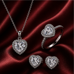 Bộ trang sức moissanite Trái tim 1 Carat bạc s925 cao cấp