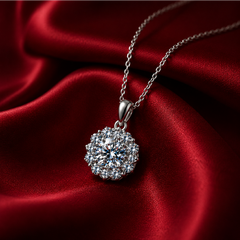 Dây chuyền bạc 925 đính moissanite dáng hoa tinh tế | Hải Hà Jewelry