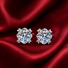 Bông tai bạc 925 đính moissanite dáng nụ – viên trung tâm tròn, nhẹ tai | Hải Hà Jewelry