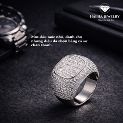 Nhẫn nam dáng khối mặt tròn – Khoảng lặng của một niềm tin đã vững | Hải Hà Jewelry
