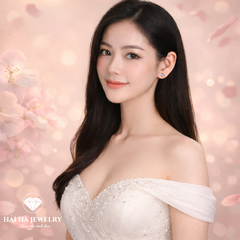 Bông tai bạc 925 đính moissanite dáng hoa – viên trung tâm tròn, ánh sáng dịu | Hải Hà Jewelry