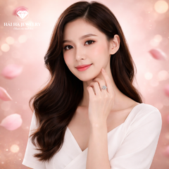 Nhẫn nữ bạc 925 moissanite 1 carat halo viền gợn sóng – thân nửa đính đá