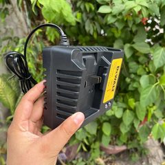 Sạc Pin Máy Khoan, Đế Sạc Pin 21v - Chân Pin Phổ Thông m21 khoảng Cách Chân Pin 4cm Sạc Makita, Dewalt