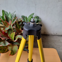 Chân máy cân bằng laze, máy bắn cốt, máy cân mực cao 1m2