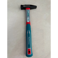 Búa Đóng Đinh Đầu Dẹp & Vuông Total Cán Bọc Nhựa 200G , 300G , 500GTHMH62200 THMH62300 THMH62500