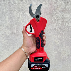 Kéo Cắt Cành Dùng Pin KOMAXX Mở Lưỡi 32mm Chân Pin Phổ Thông 18-21V, Có Chế Độ Chống Cắt Tay Có Thể Bật Tắt